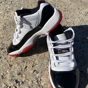 Air Jordan 11 Retro Low Concord Bred